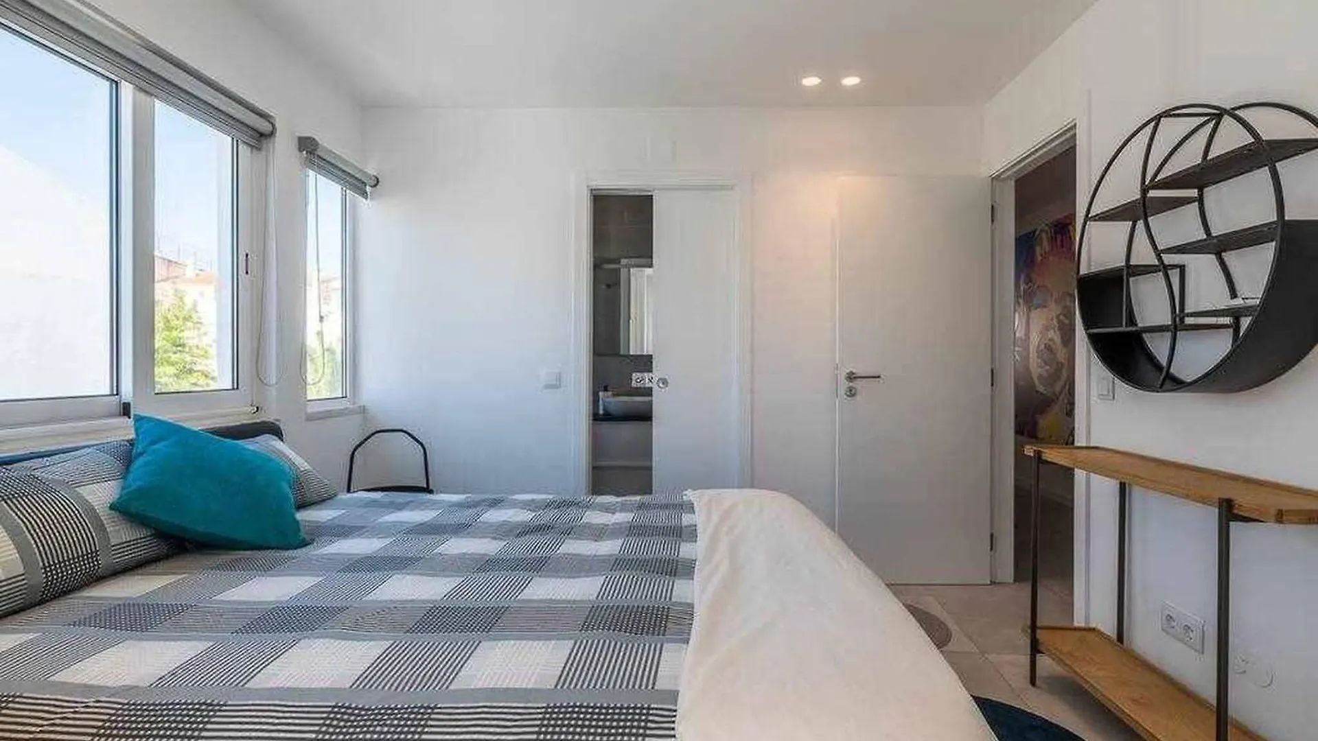 Central Town 2-Bedroom Apartment Albufeira Portugal